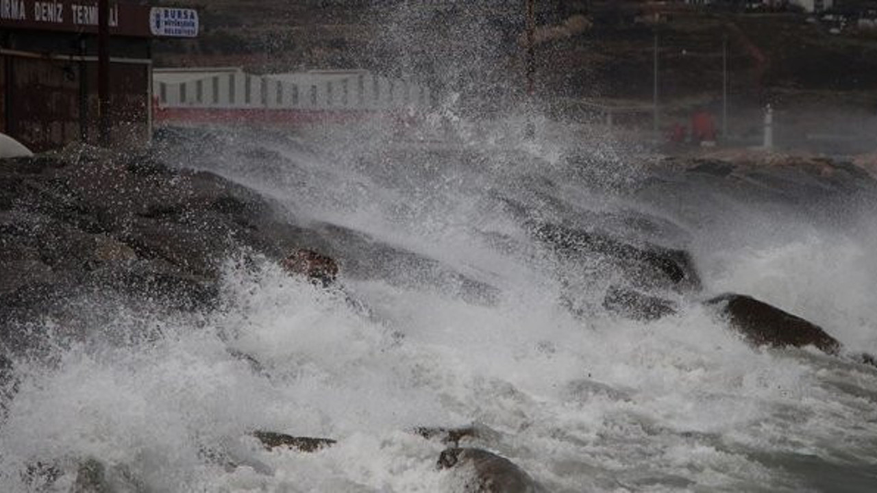 Meteoroloji uyarı üstüne uyarı yaptı. Kuvvetli bir şekilde geliyor