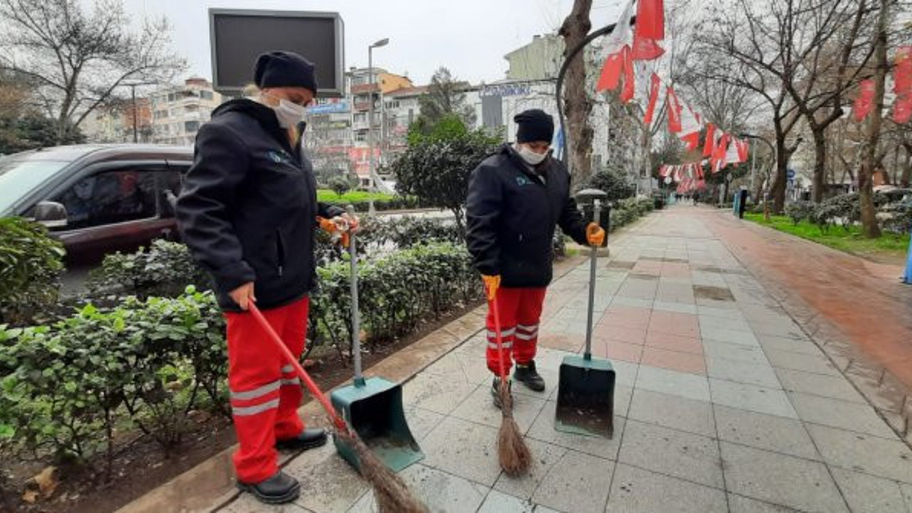 İzmit'in cadde ve sokaklarına kadın eli değdi