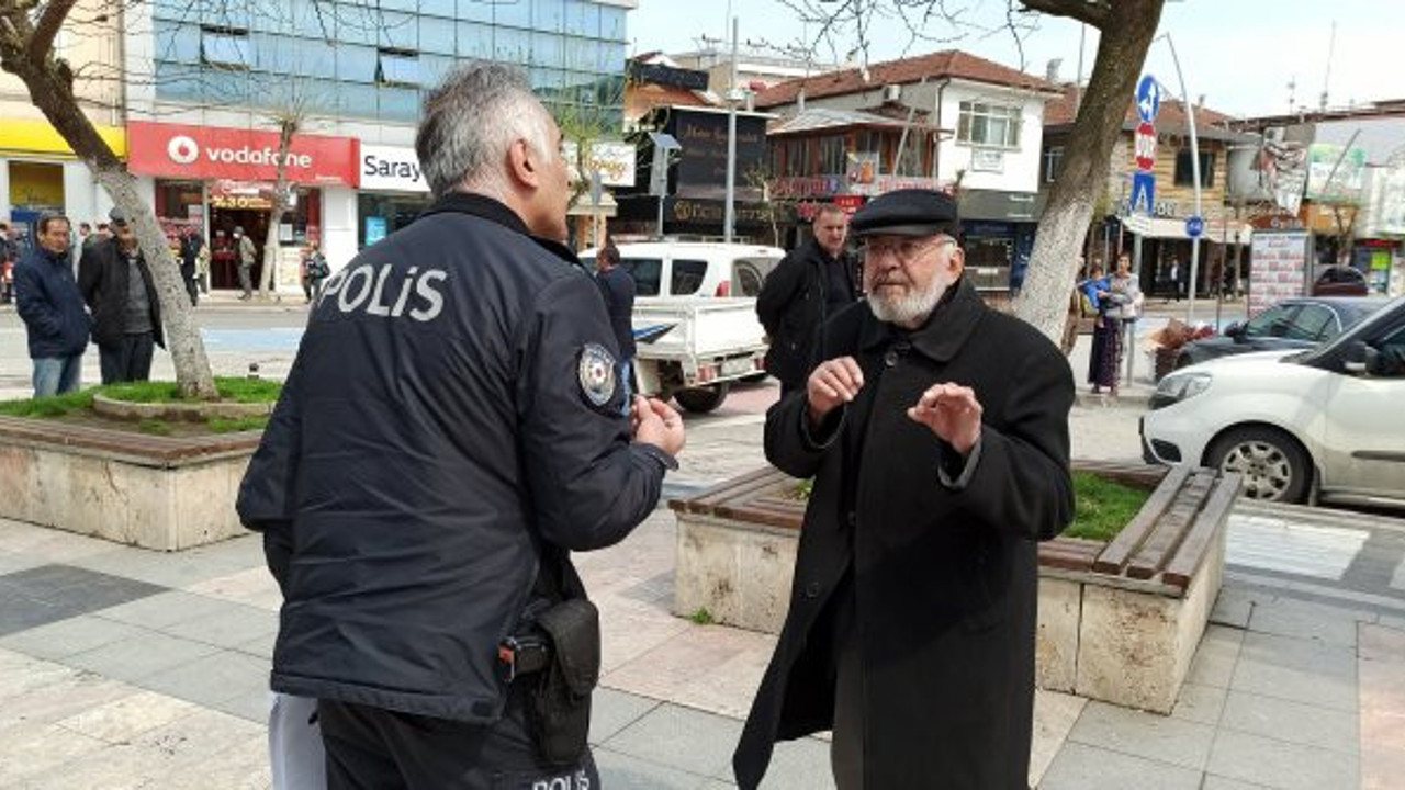 65 yaş üstü sokağa çıkma yasağı devam ediyor mu? 65 yaş üstü sokağa çıkma yasağı saatleri