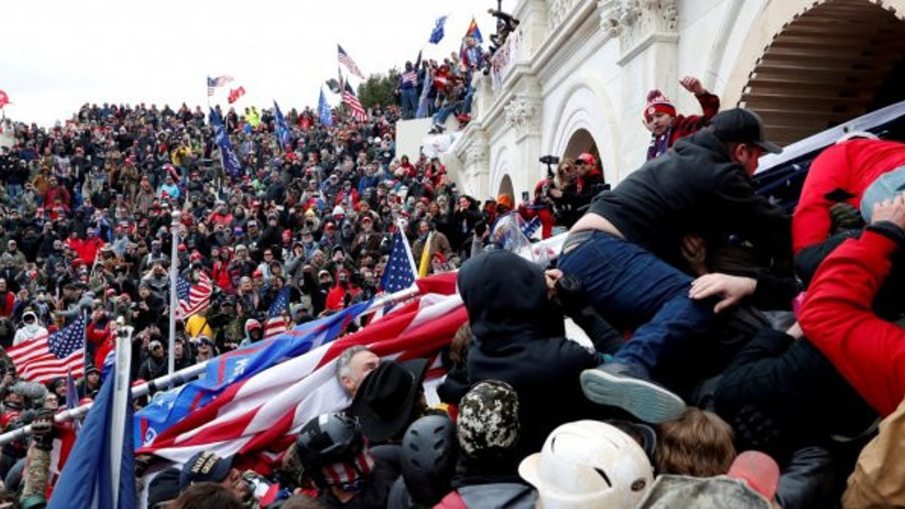 ABD protestolarında Kongre Baskını’na gitmişti. Evinde ölü olarak bulundu