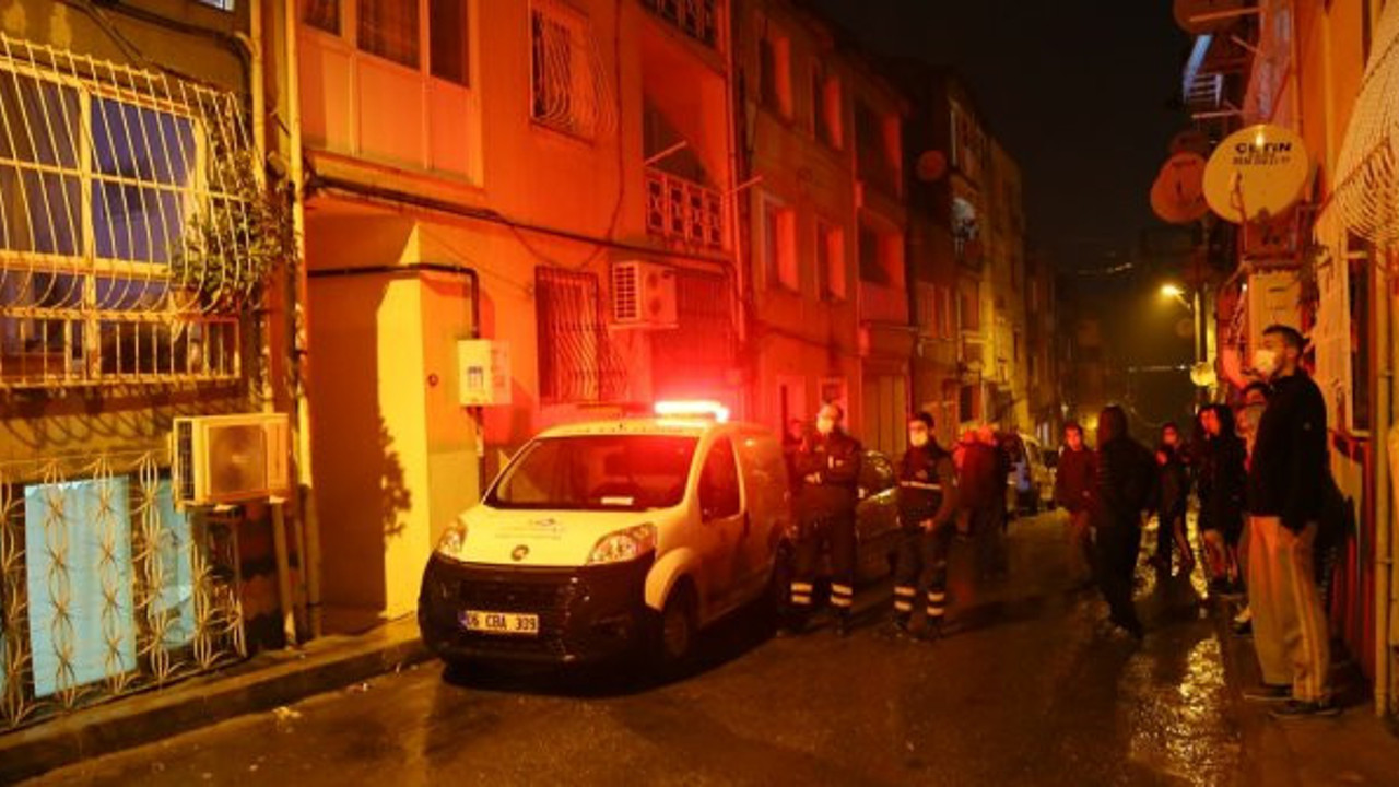 Anne ile bebeği son anda kurtarıldı