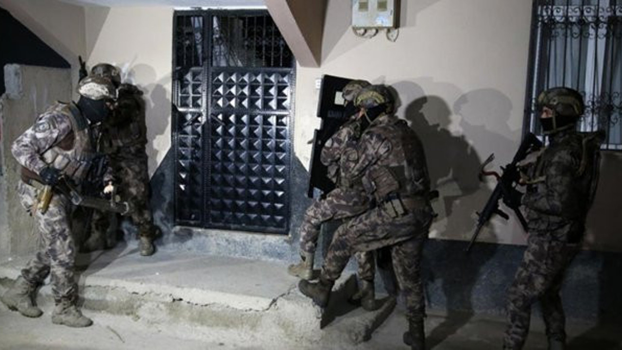 12 ilde şafak operasyonu