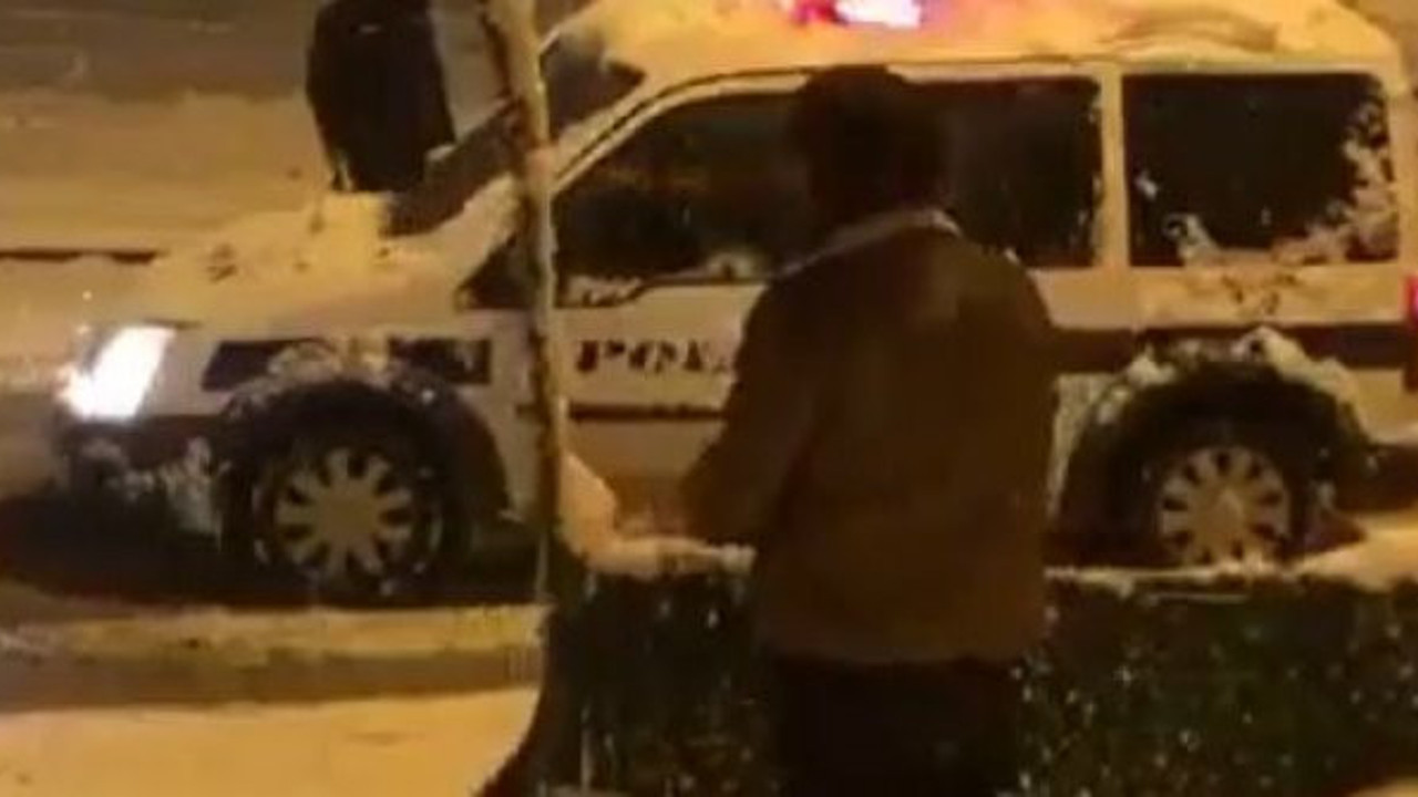 Vatandaşlar ve polisler karın keyfini çıkardı