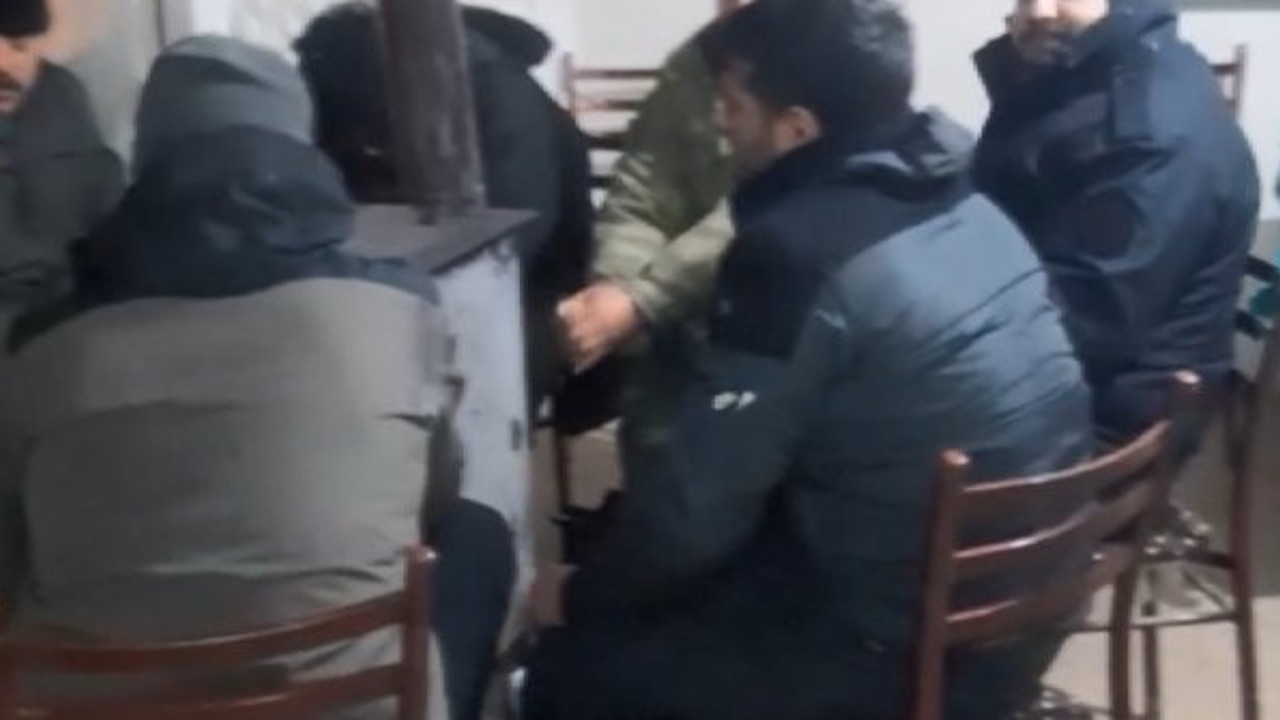 Karda mahsur kalan dağcılar 11 saat sonra kurtarıldı