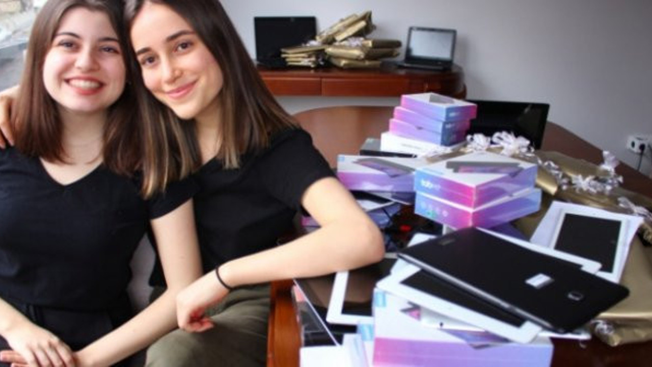 İki kız öğrenci kafa kafaya verdi. Yaptıkları helal olsun dedirtti