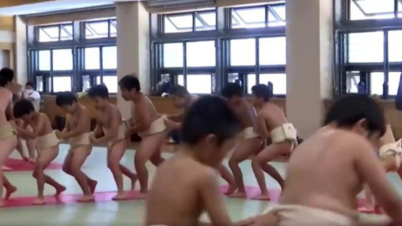 Cem Toker kimi kastetti. Japonya geleceğin bankacılarını böyle eğitiyor