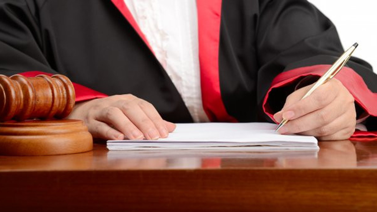 'Gel kuçu kuçu' tahrik sayıldı