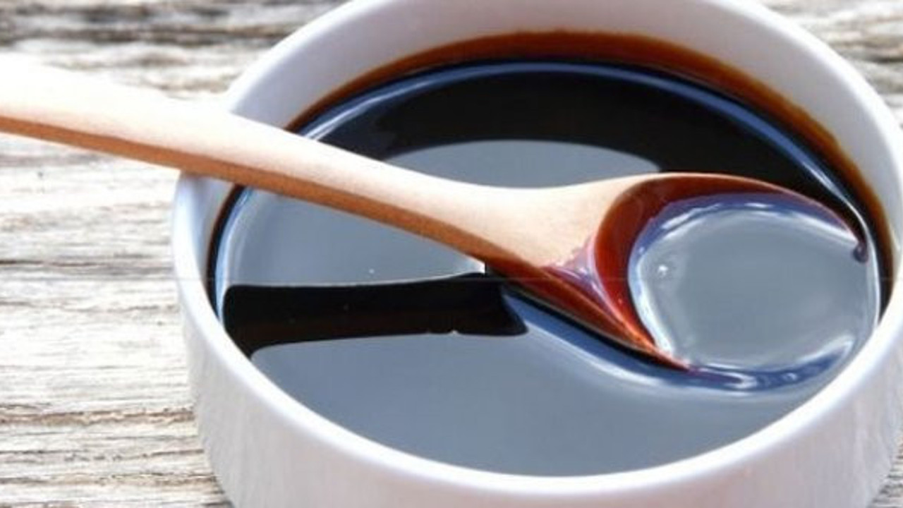 Sofranızdan melasını uzak tutun yararından çok zararı var. Vitamin ve mineral deposu ama...