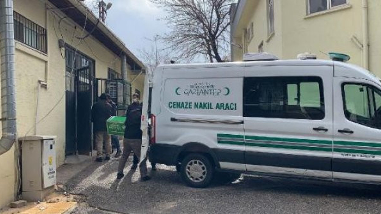 Gaziantep'te dayaktan kaçan kadına baba evinde esrarengiz kurşun. 5 kişi gözaltında