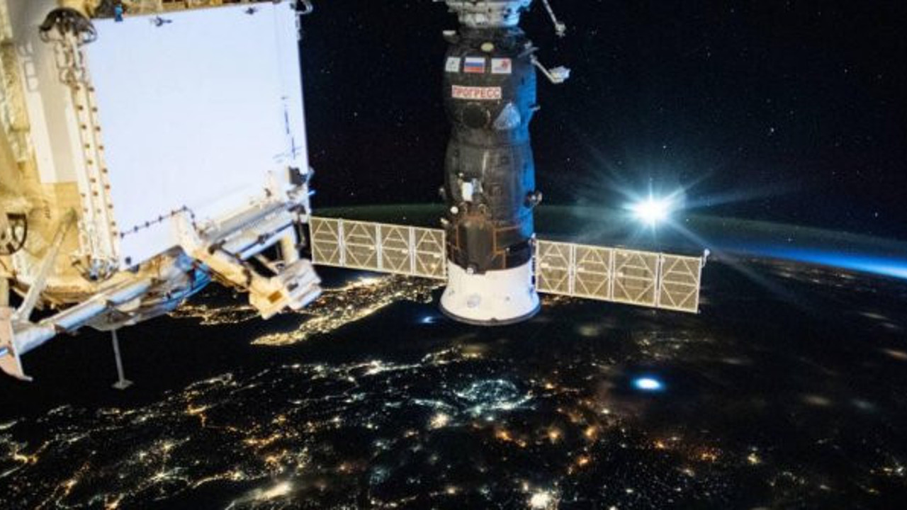 Uzay aracında tüm yerler doldu. Bilet fiyatı dudak uçuklattı