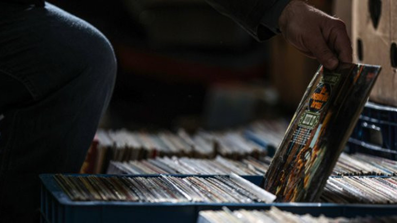 Dijitalleşmeye plağa ilgiliyi artırdı