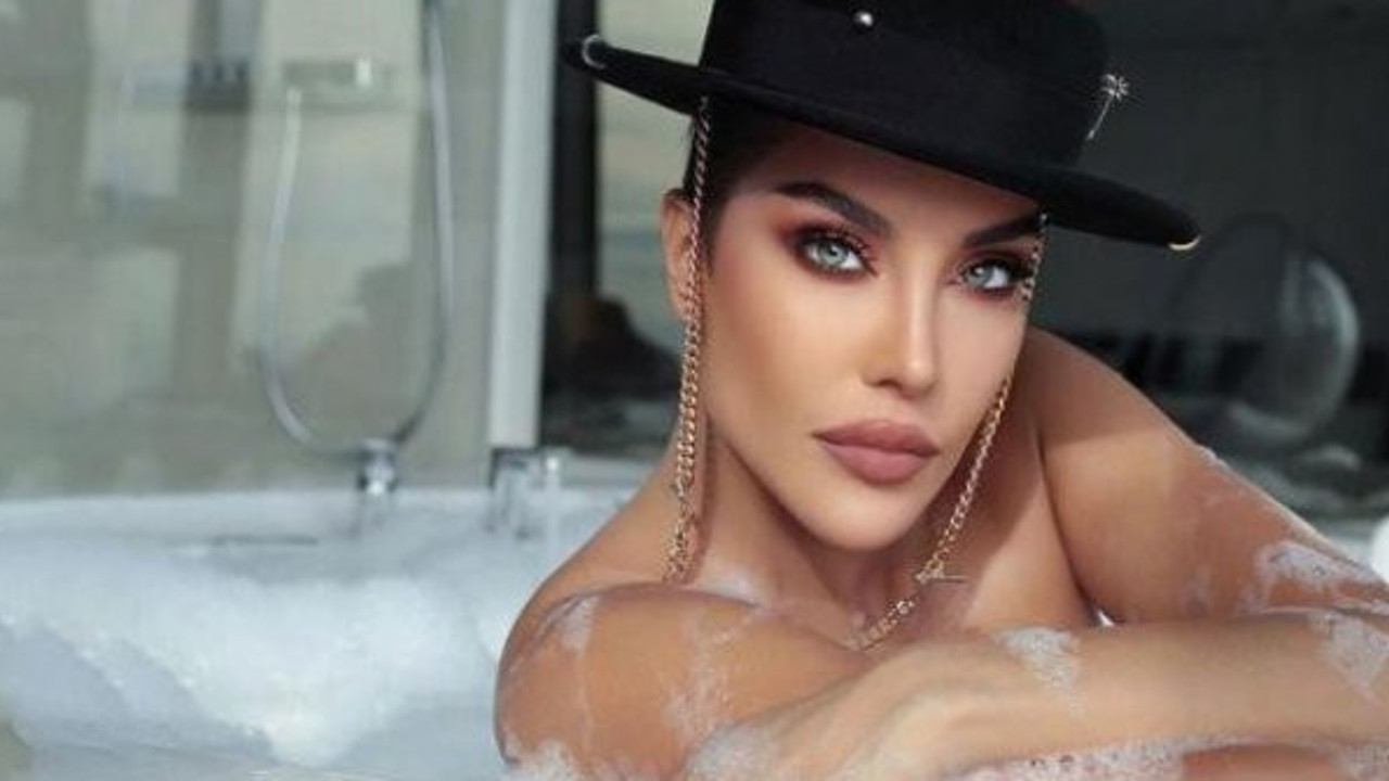 Yeniden gündeme gelmek için bu pozlara değer mi? Sizin gençlere örnek olmanız lazım