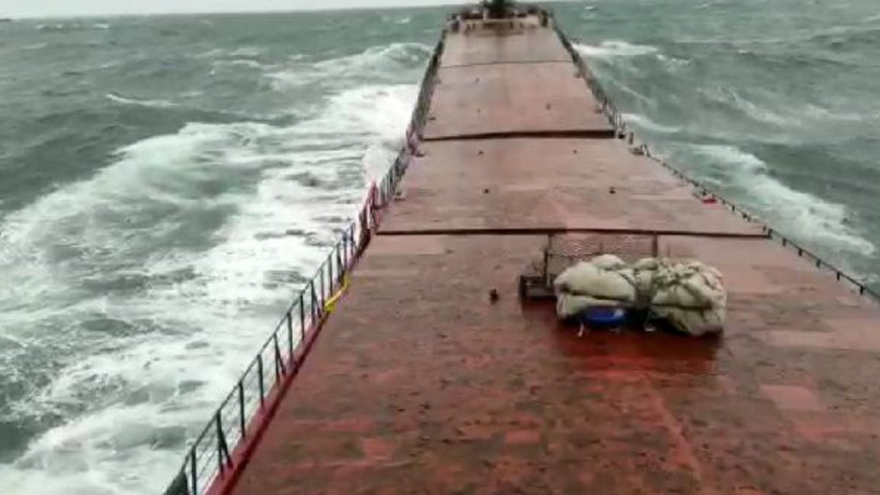 Bartın açıklarında batan gemide kaptan Mayday diyor Türk yetkili Türkçe karşılık veriyor. 6 kişinin hayatını kaybettiği gemi olayında büyük skandal var