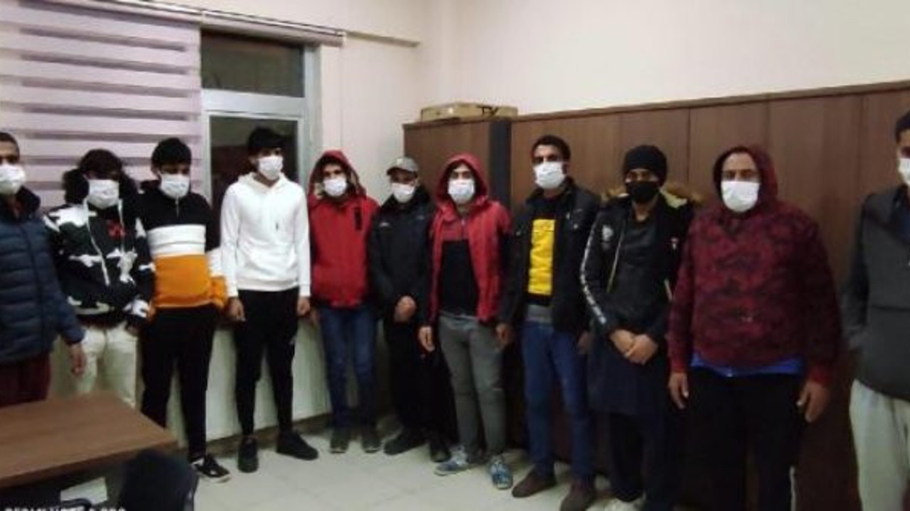 Darıca'da göçmen kaçakçıları yakalandı