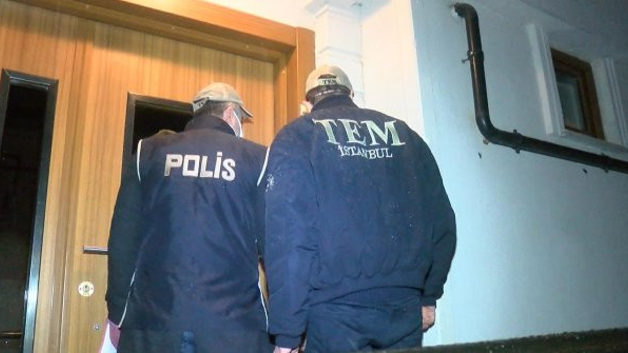 FETÖ'nün TSK yapılanmasına 42 ilde baskın