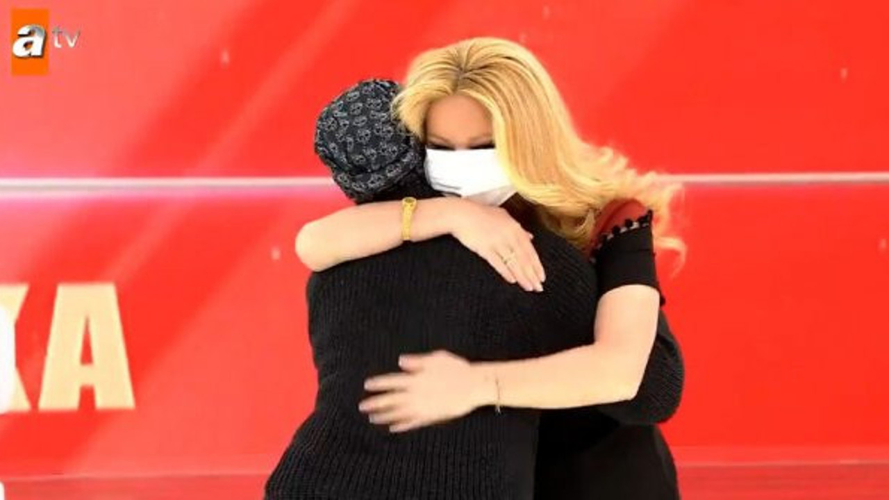 Müge Anlı’da duygu dolu anlar. Maskesini taktı geri geldi