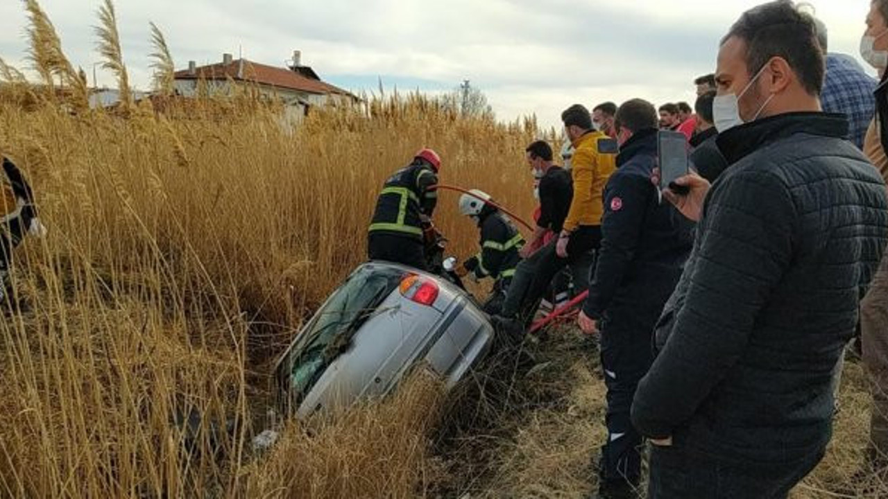Aksaray’da otomobil sulama kanalına düştü. Sürücüden acı haber