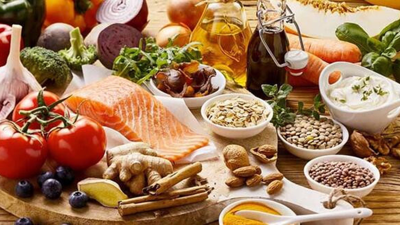 Korona virüs salgınında bağışıklığı güçlendiren besinler