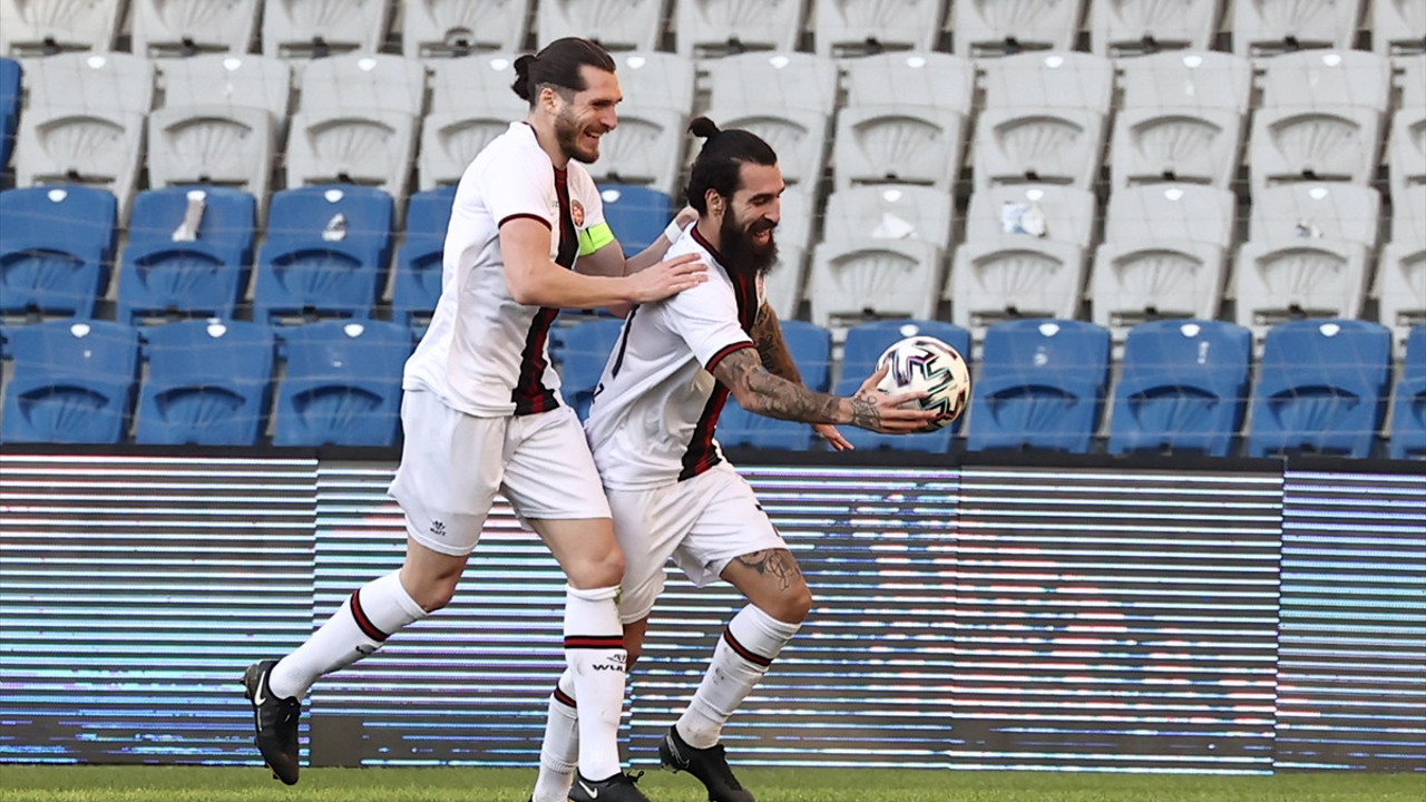 İstanbul derbisinde Karagümrük farkı