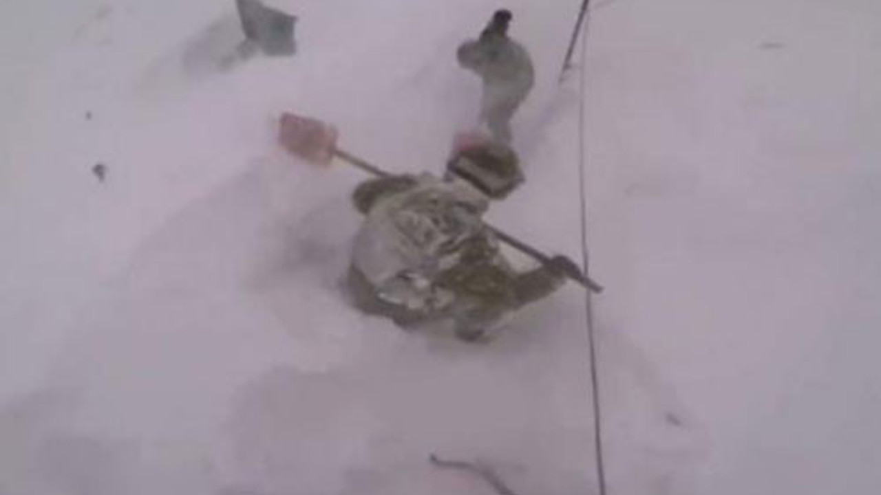 Mehmetçiği hiçbir şey durduramıyor. Kahramanlığın fedakarlığın cesaretin görüntüsü