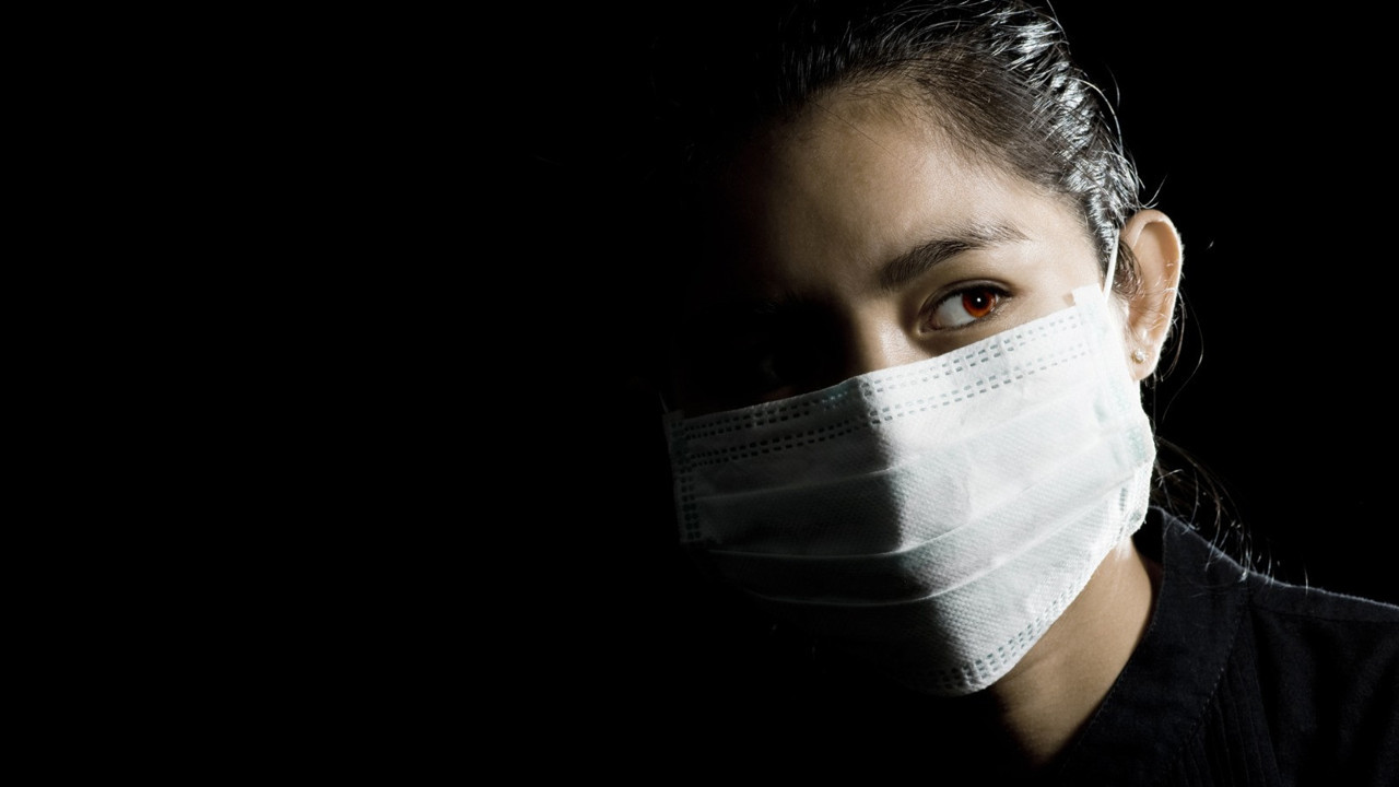 Türk doçent masum sanılan kötü dostu açıkladı. Korona riskini 5 kat artıyor.