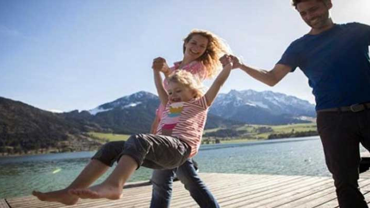 Yurt dışından evlat edinme durduruldu