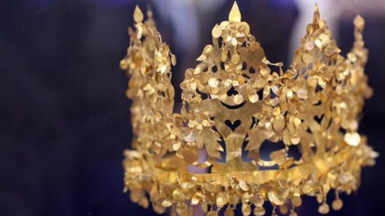 Afgan arkeologlar bulduğunda yanında 7 ceset vardı. Şimdi paha biçilemiyor