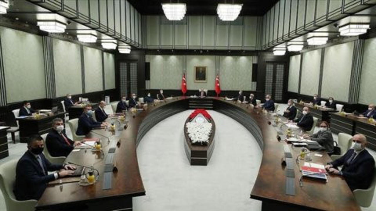 Gözlerin çevrildiği Kabine Toplantısı’nda hangi yasakların esneyeceği belli oldu