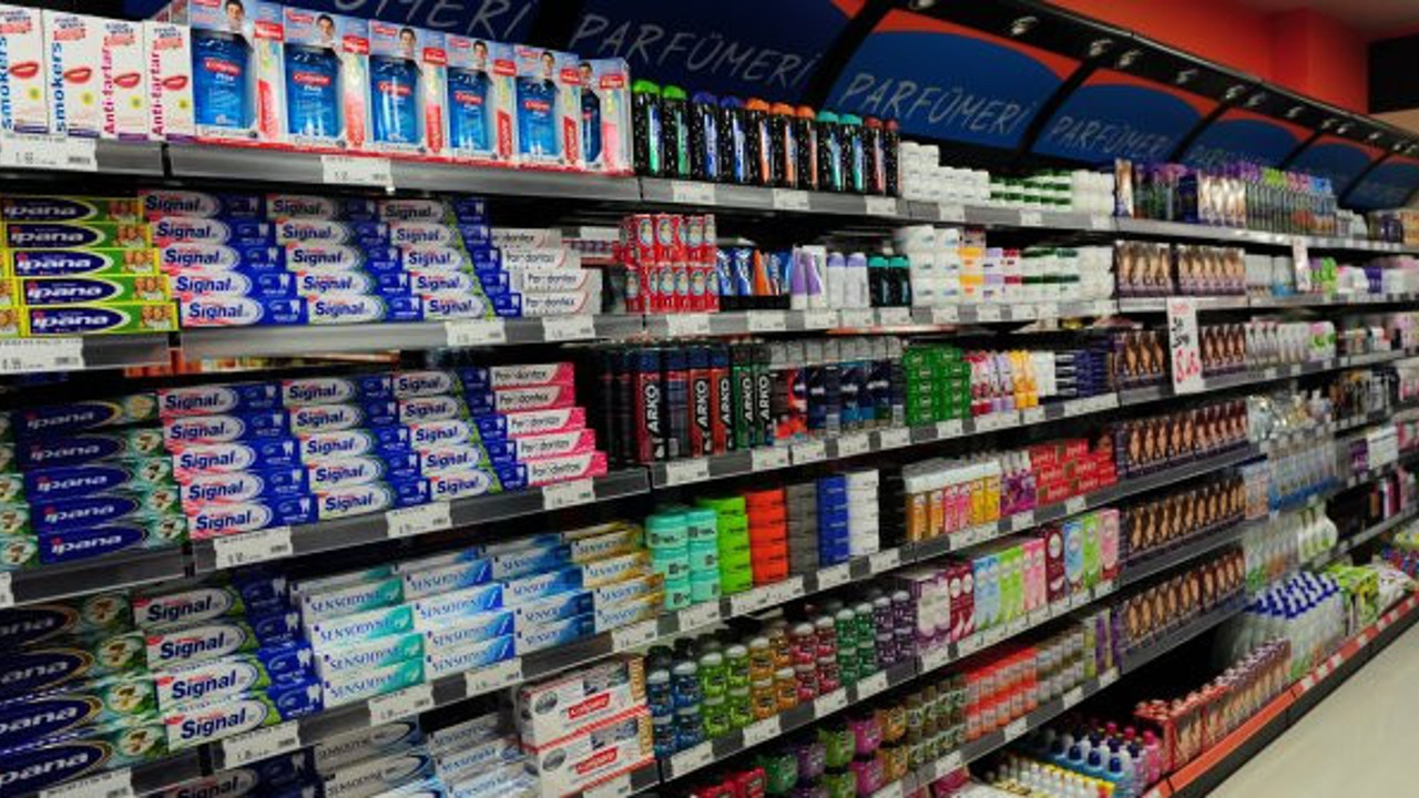 Dolar düştü, euro düştü bir sen düşmedin diş macunu. İşte yeni diş macunu fiyatları