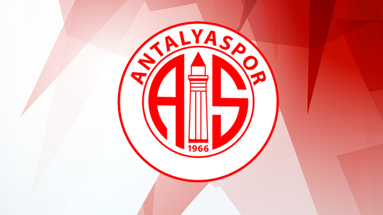 Antalyaspor'da büyük şok 7 istifa