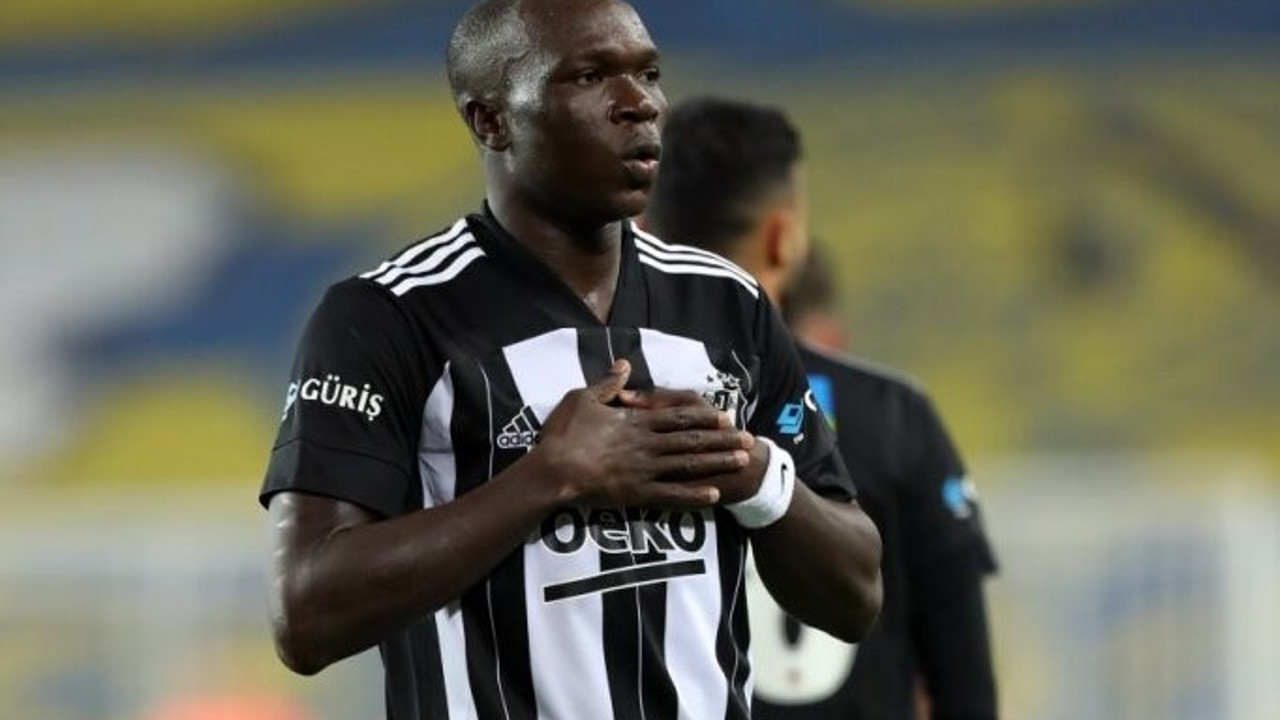 Aboubakar baba oldu. Beşiktaşlı futbolcunun Christian Aksel sevinci