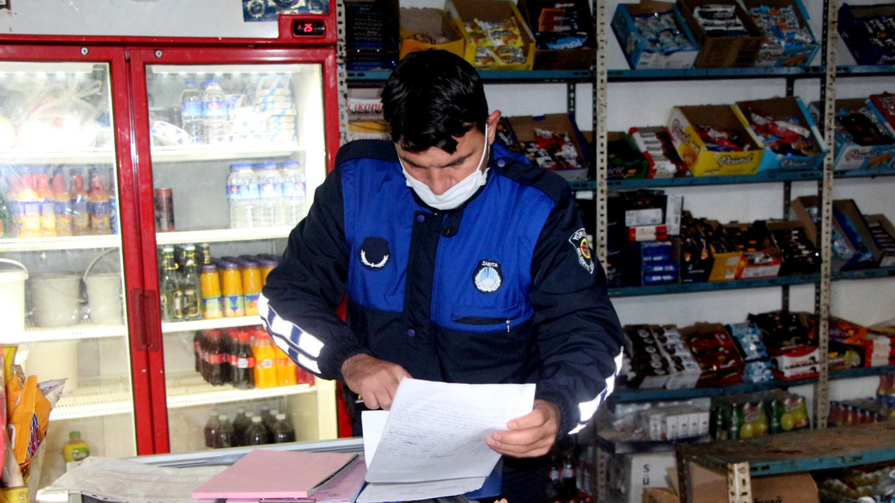 Kilolarca yakalandı bunların hepsini vatandaşa yedireceklerdi. Yetkililer hayretler içinde kaldı