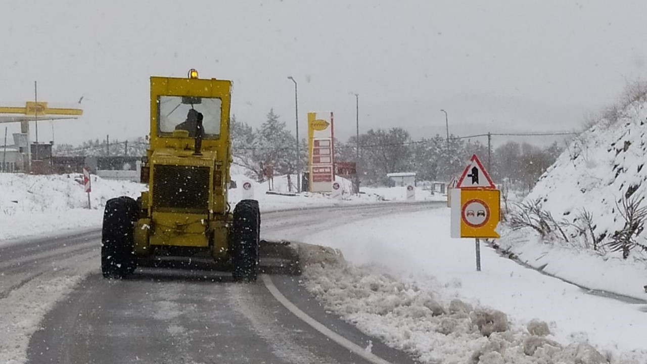 Balıkesir’de rekor kar yağışı