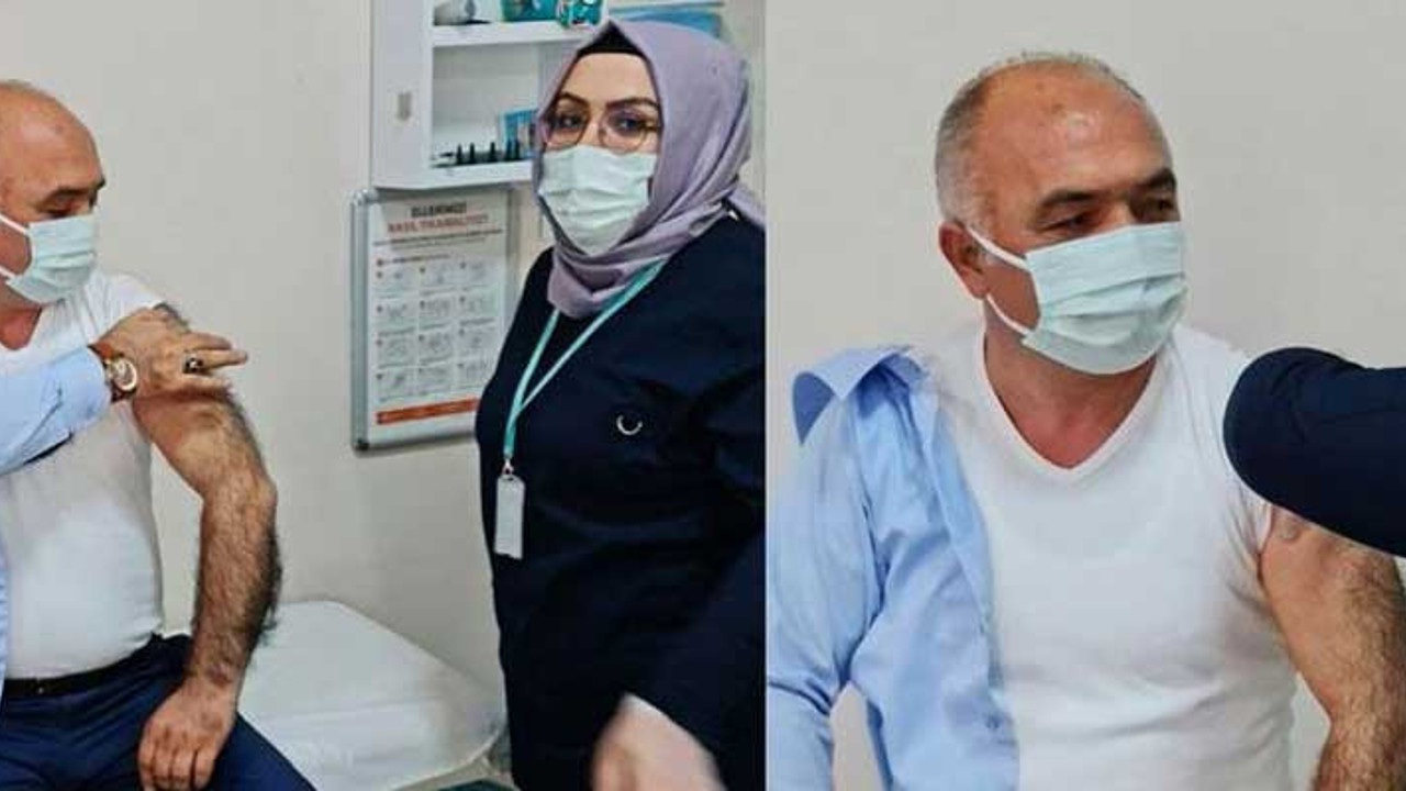52 yaşındaki AKP'li Belediye Başkanı aşı oldu. Siz sıra bekleye durun