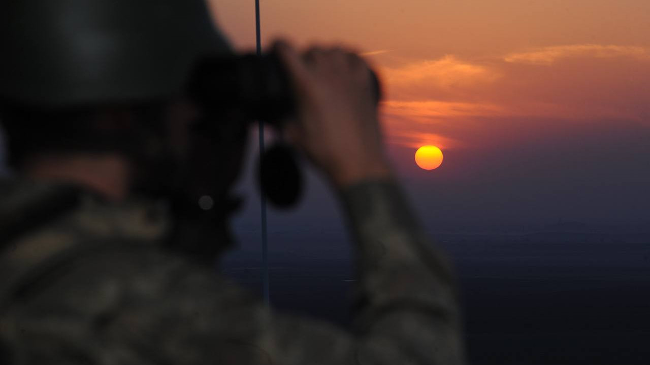 Türkiye'ye girmeye çalışan 4 terörist yakalandı