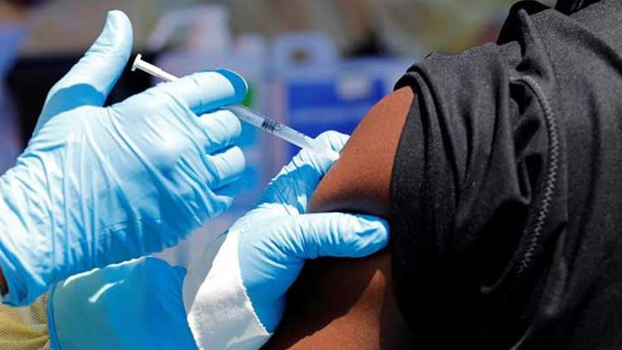 Ebolaya karşı aşılama başladı