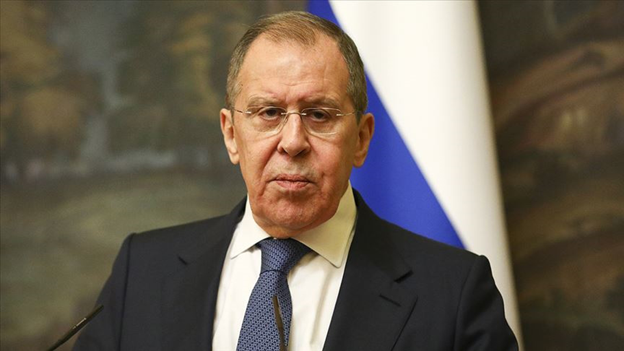 Lavrov’dan kritik Ermenistan görüşmesi