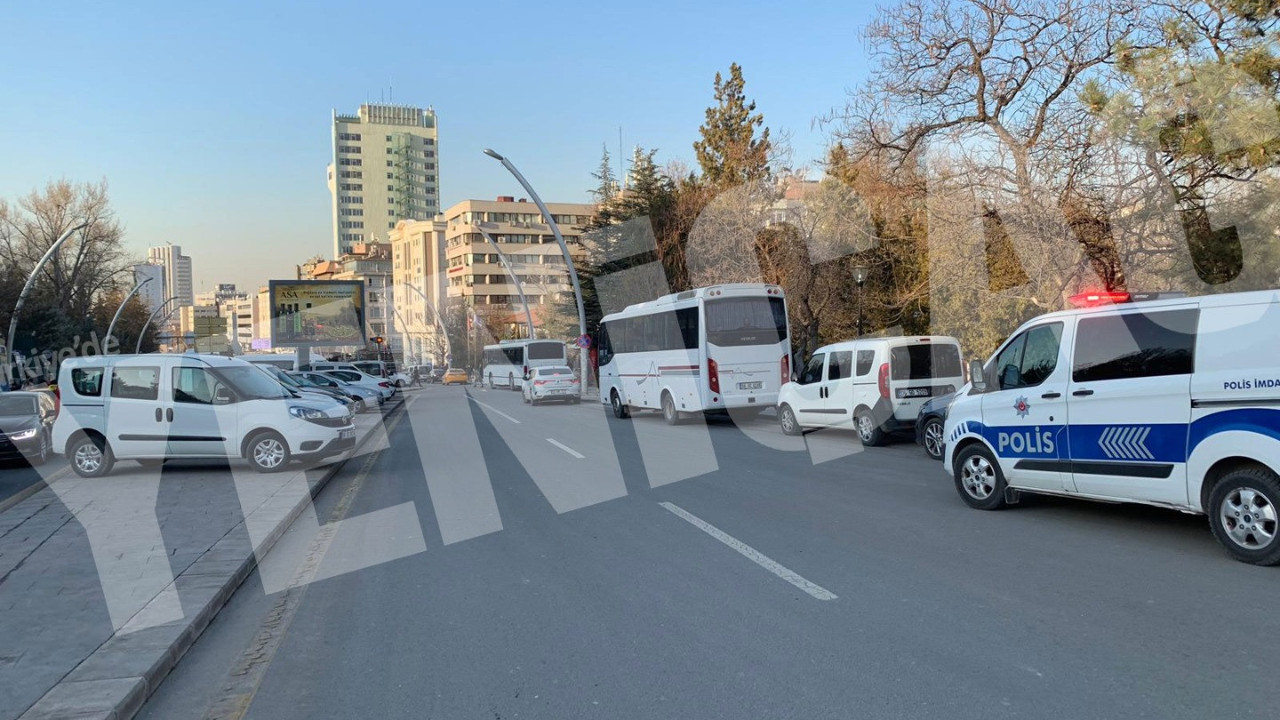 Ankara'da alarm. Polis Kuğulu Park'ı kapattı