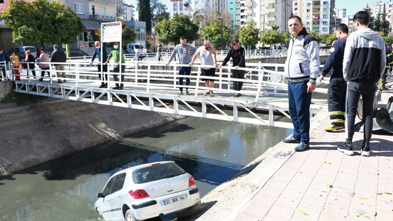 Virajı alamadı kanala uçtu (27 Şubat 2021)