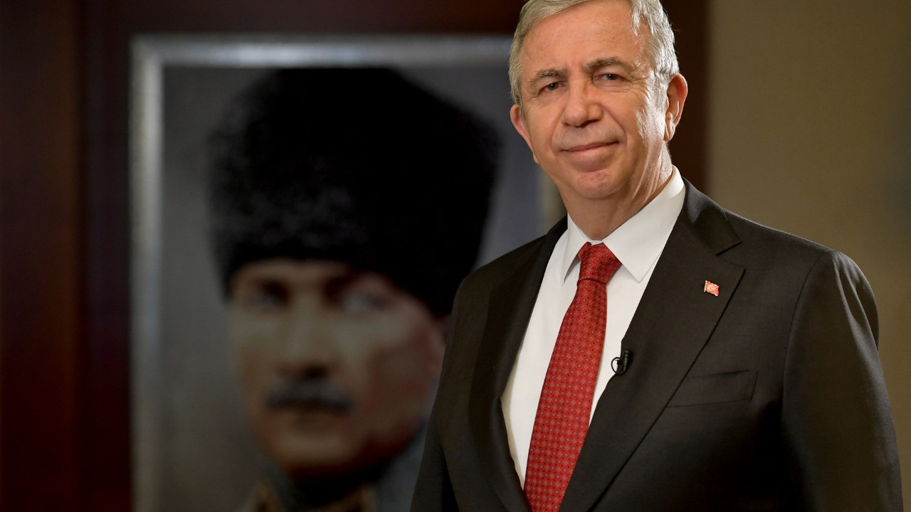 Mansur Yavaş'tan gelen SMS esnafın yüzünü güldürdü! ''Bundan sonra da yanınızda olacağız'' dedi!