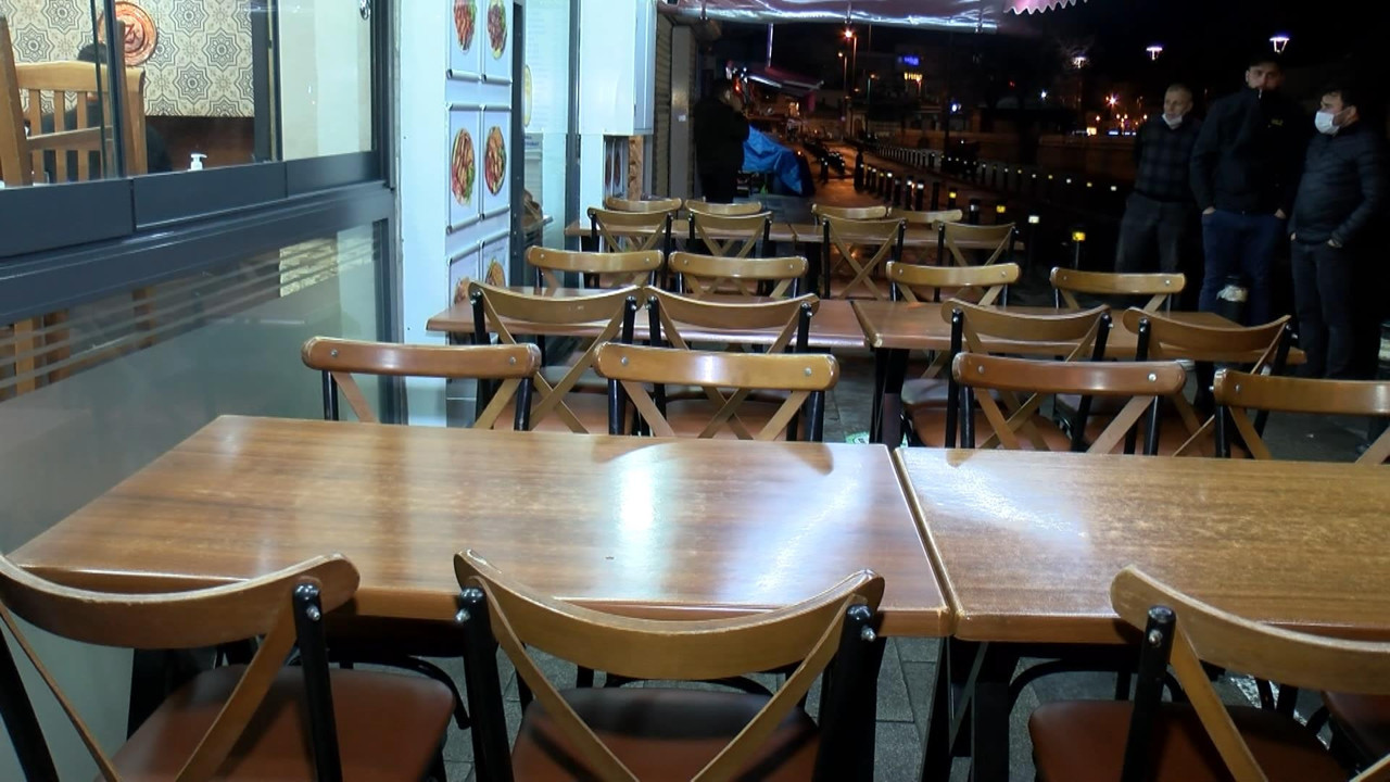 'Kademeli normalleşme' kararlarının ardından İstanbul esnafı geceden hazırlıklara başladı