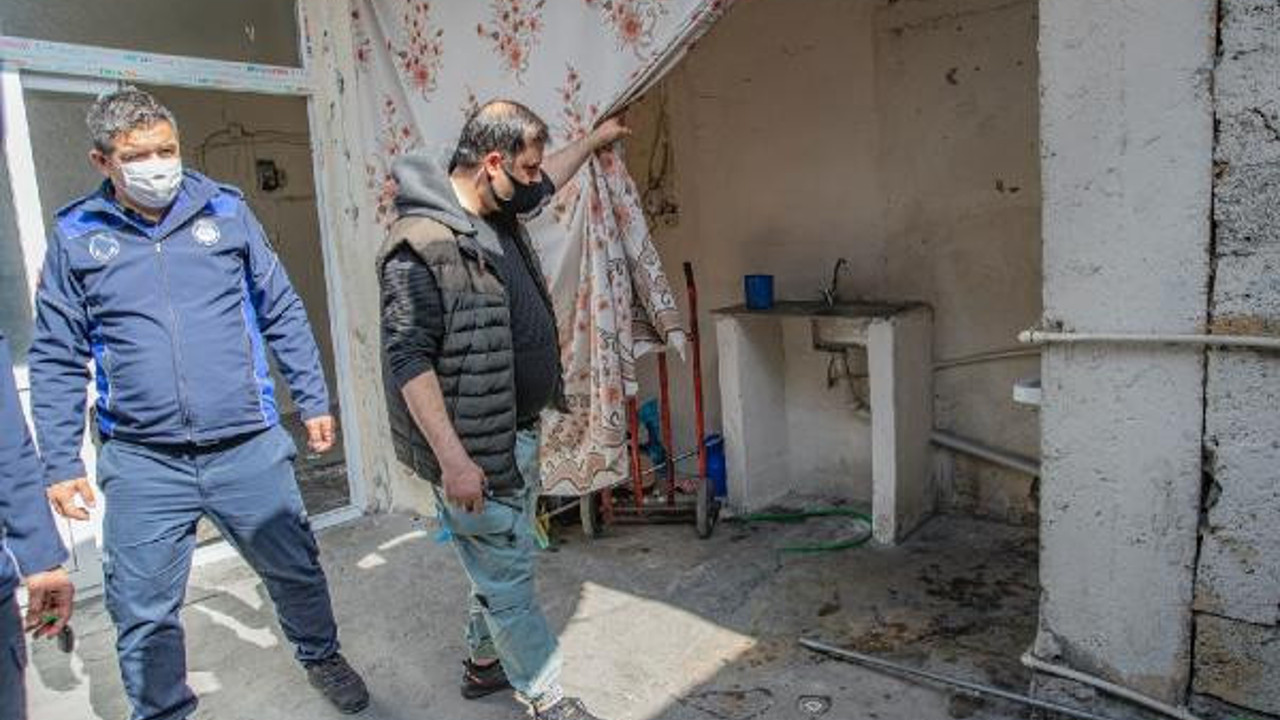 Adana'da sahte sünnetçiyi polisler bastı. İçeriye girenlerin ağzı açık kaldı