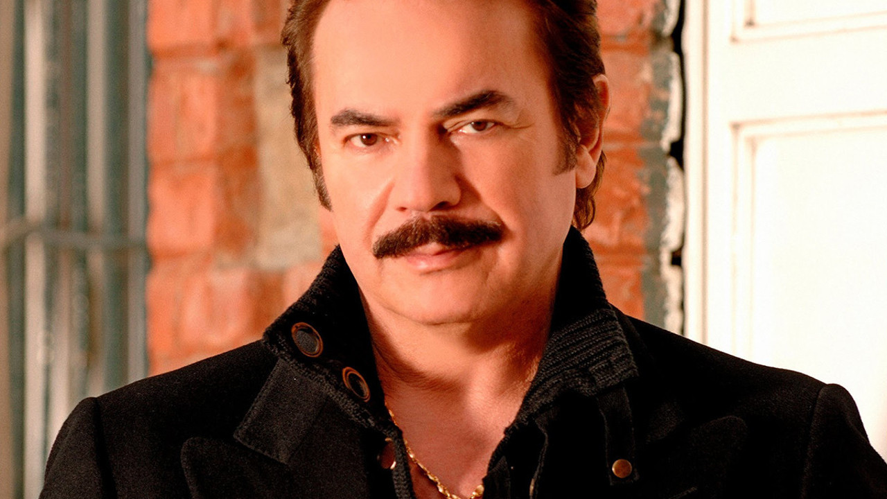 Orhan Gencebay kimdir. Şarkılar Bizi Söyler’e katılan Orhan Gencebay’ın hayatı