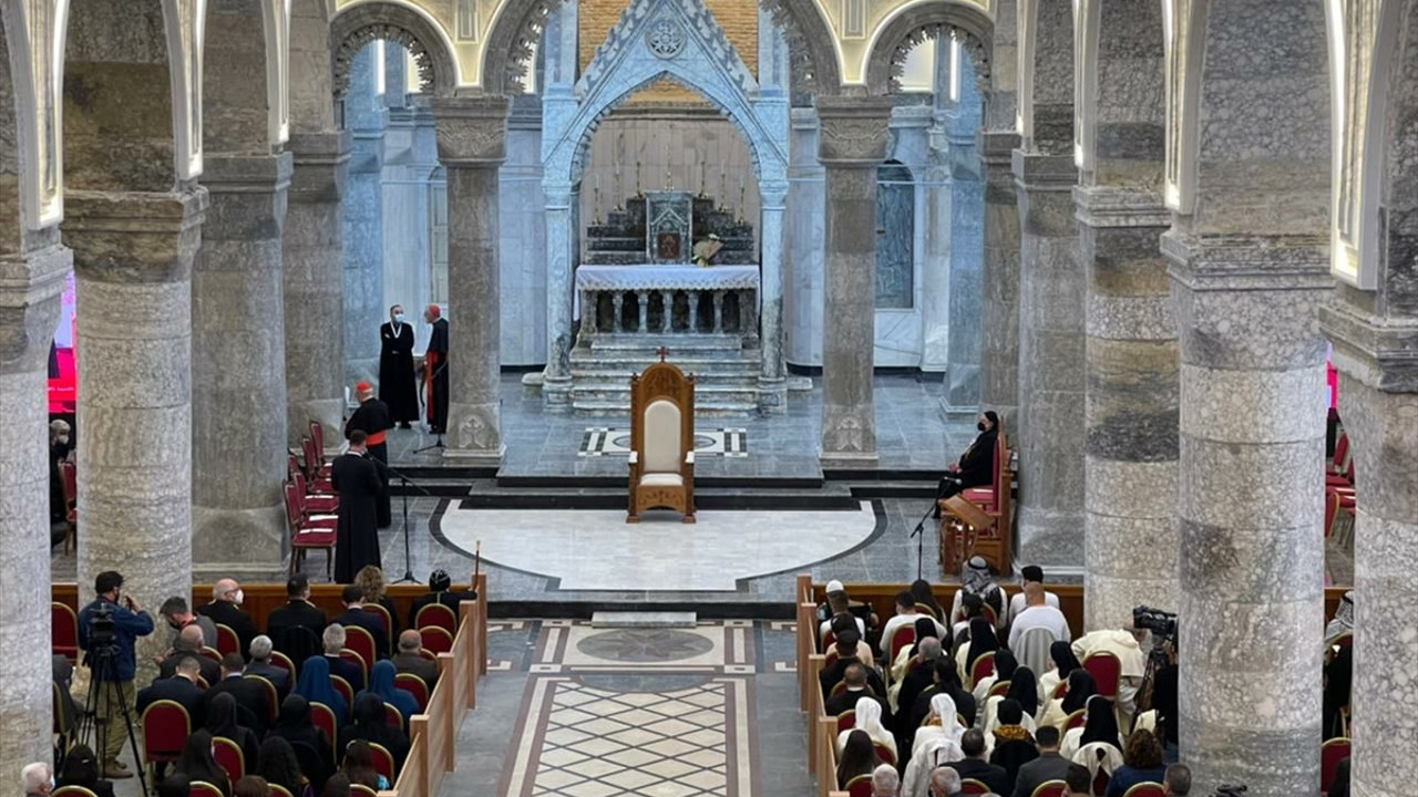 Papa Francis Musul’da