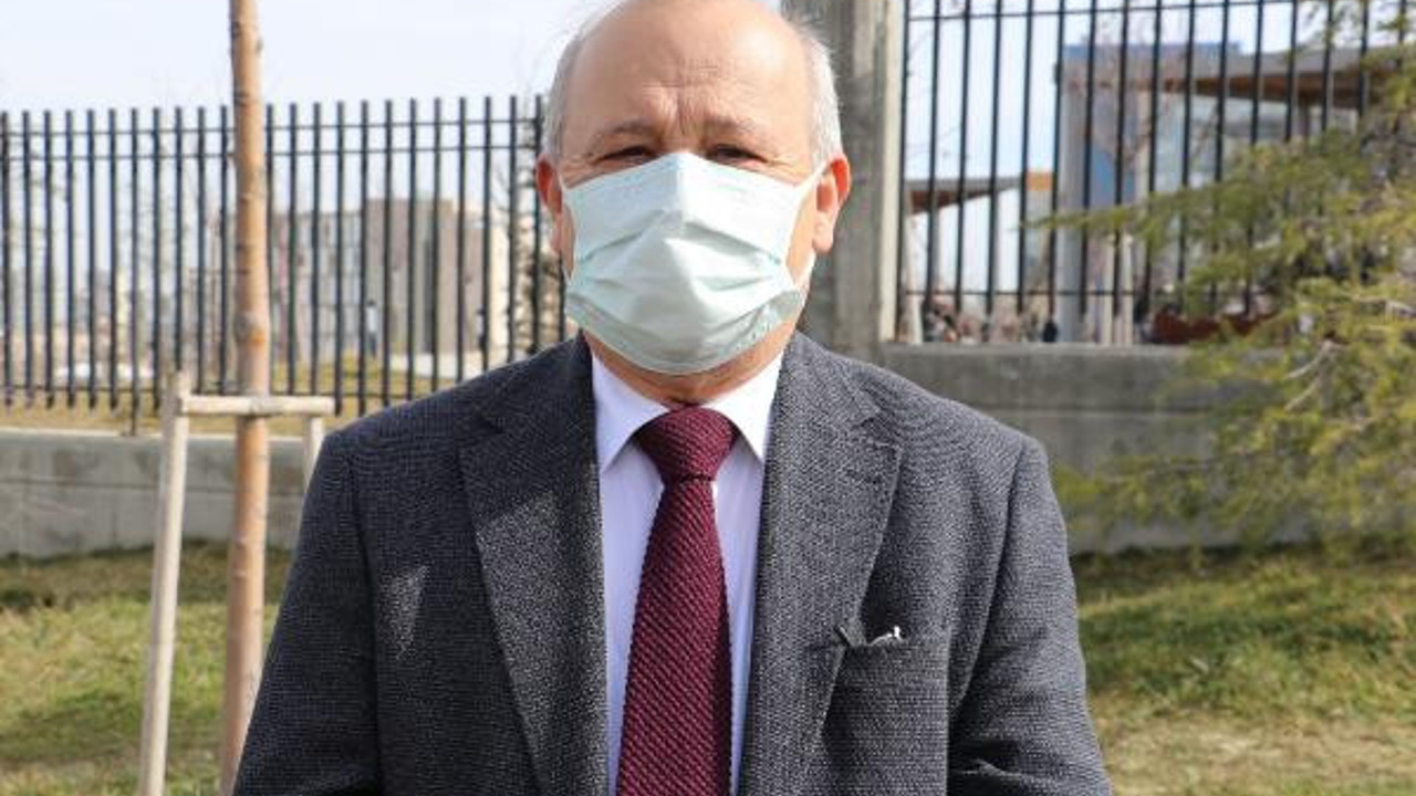 Bilim Kurulu Üyesi Levent Akın 'Virüs startta bekliyor' diyerek olmazsa olmaz önerilerini sıraladı. Koronada tarih vererek kötü haberi duyurdu