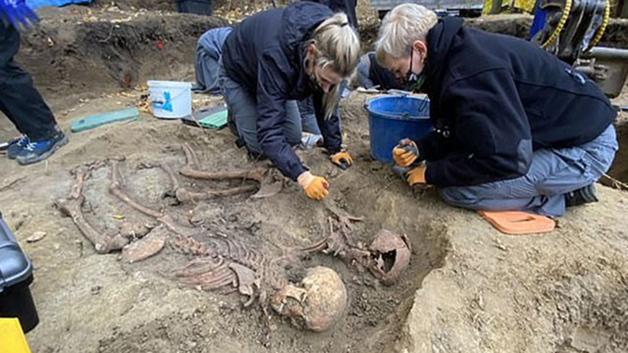7 rahibenin kemikleri Polonyalı arkeologların kazısında ortaya çıktı