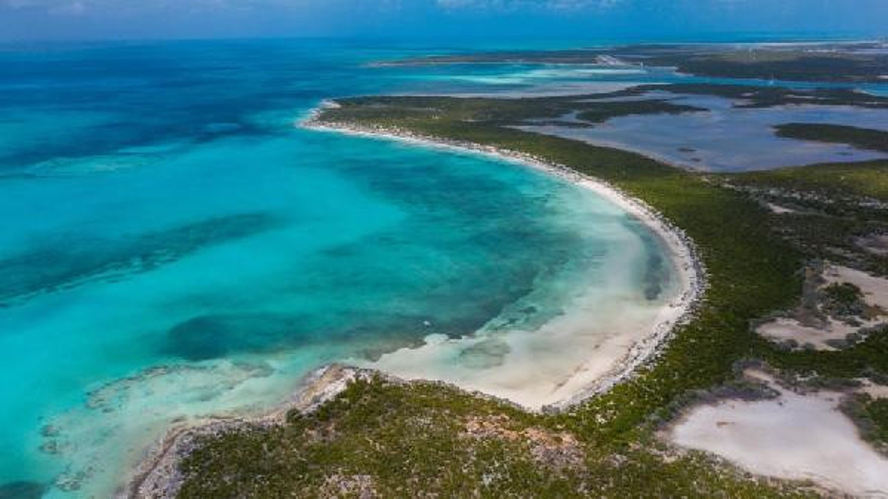 145 milyon TL'lik satılık adaya 20 zengin talip