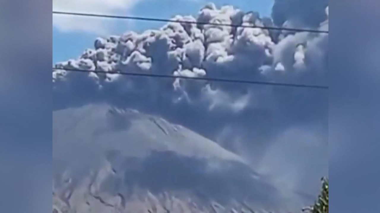 Nikaragua'da gökyüzü bir anda küle boğuldu. Koku evlerin içine kadar girdi