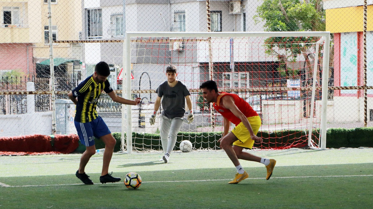 Halı sahaya gidecekler olanlar aman dikkat. Uzman isim ucunda ölüm var dedi ve uyardı