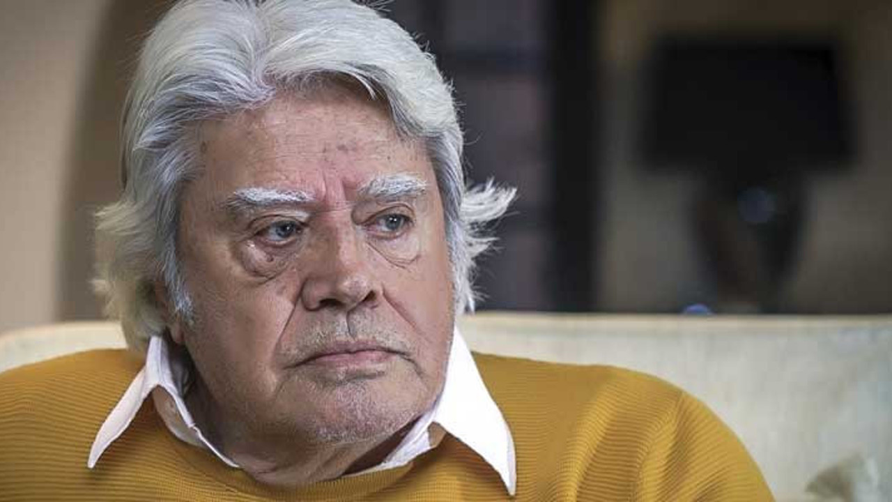 Efsanevi sanatçı Cüneyt Arkın'dan andımız paylaşımı. Öyle bir başlık koydu ki düşüncelere dalacaksınız